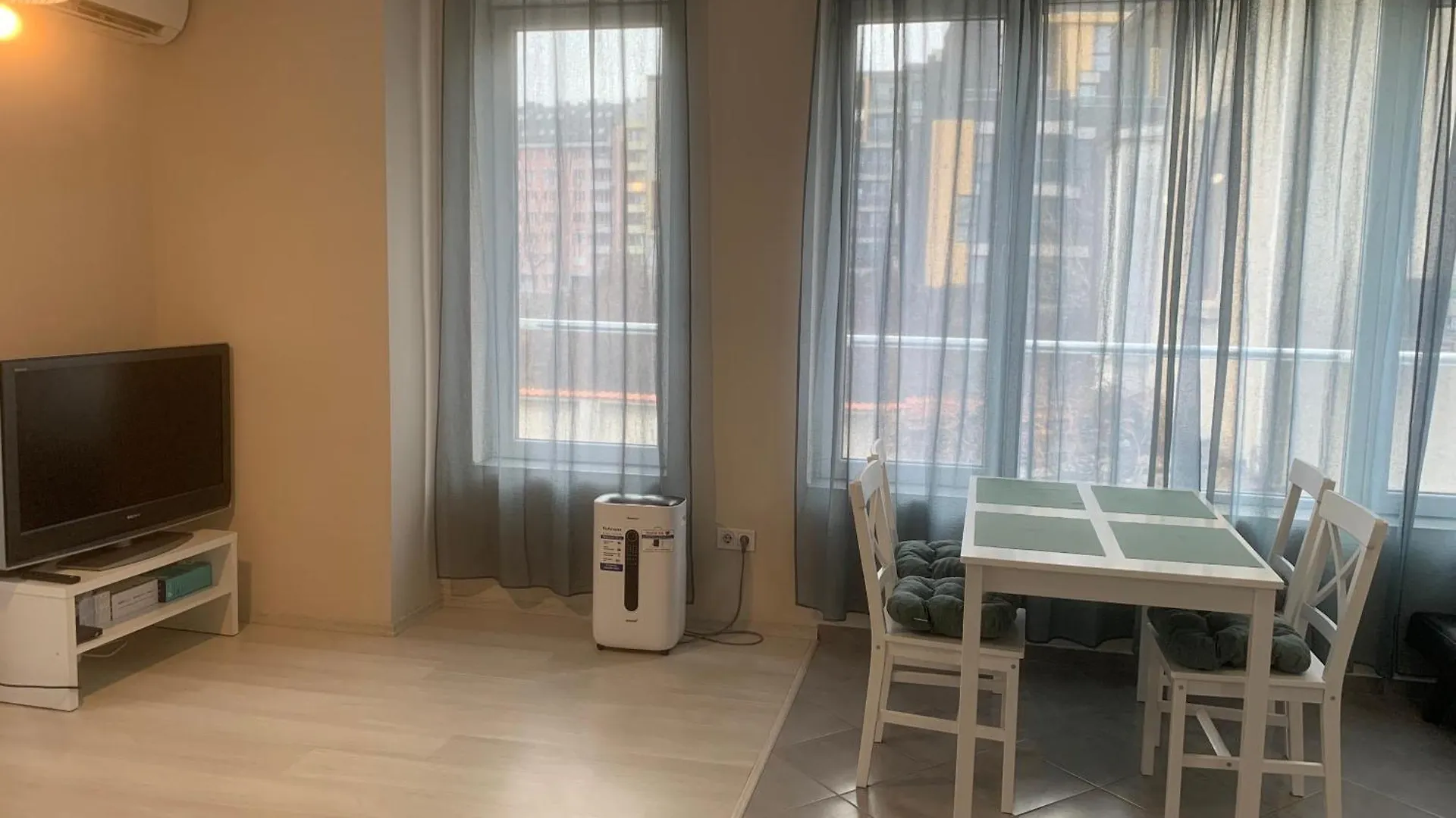 Apartman Кондо 2 Szófia
